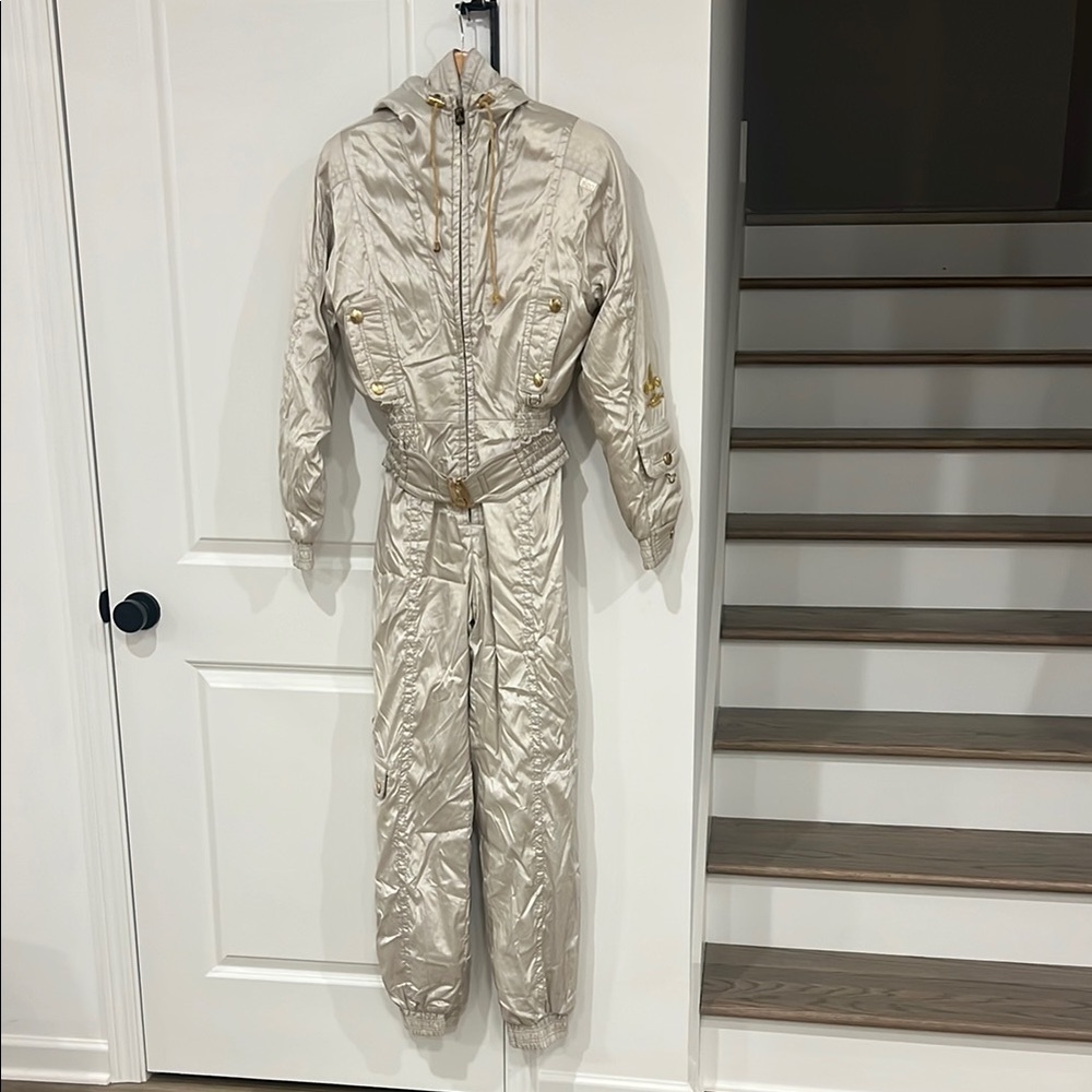 Gold Track Pants with Elastic Waist and Shiny Finish